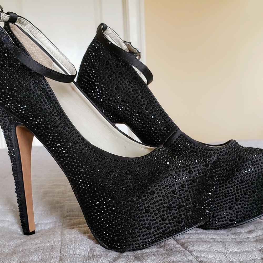 Betsy Johnson Ritzzz Embellished Platform Pump